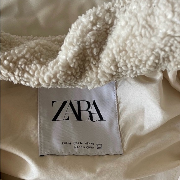 Zara Men's Beige Sherpa Jacket - Picture 3 of 4